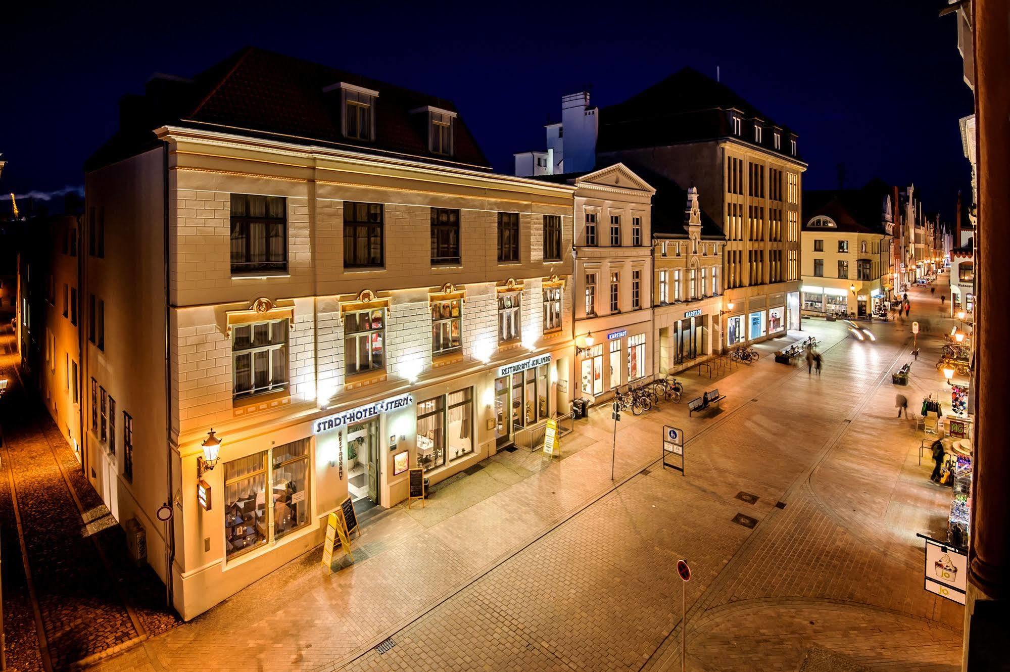 Stadthotel Stern Wismar Exterior photo